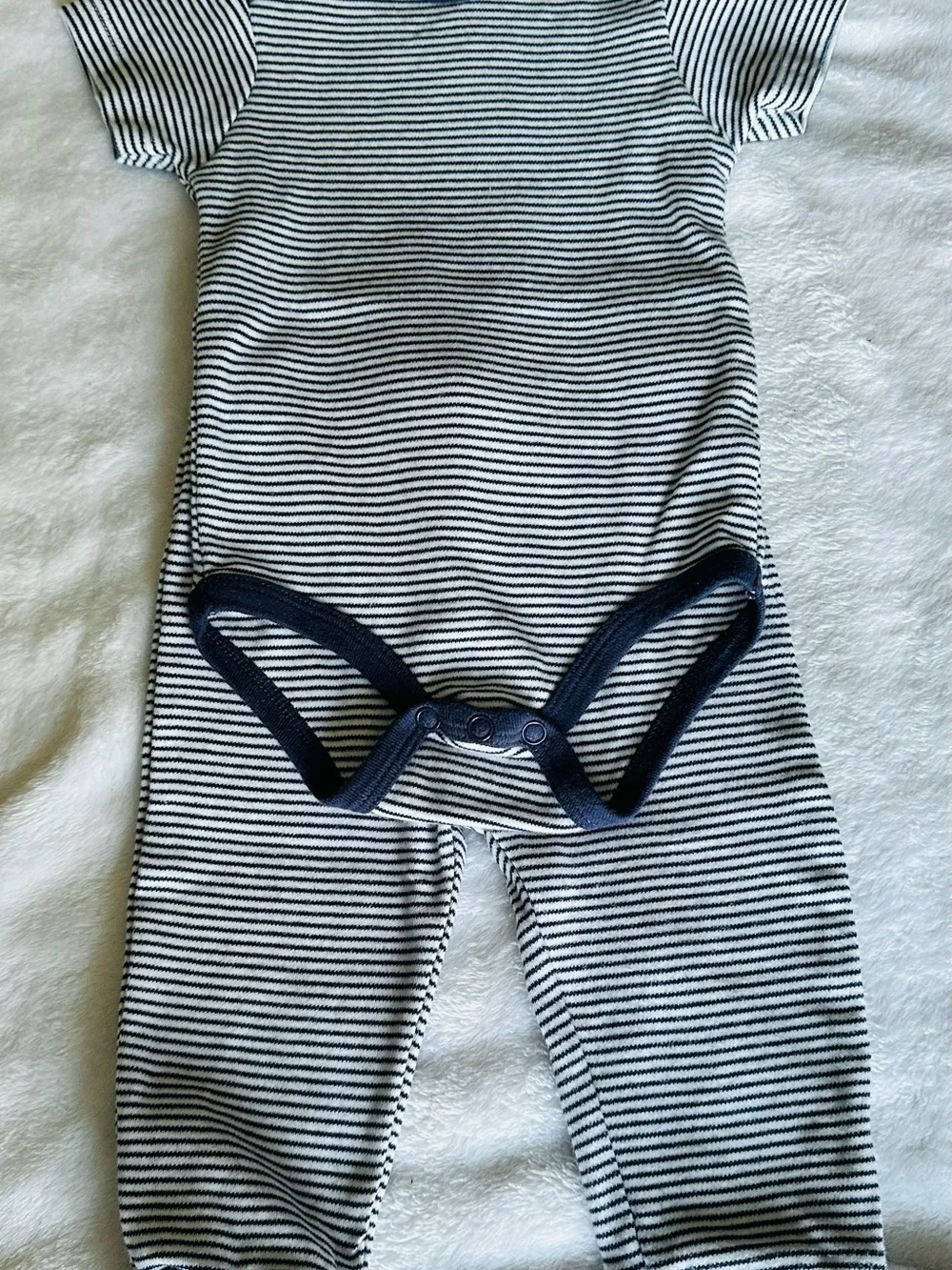 Old Navy Black and White Striped Kids Matching Leggings Set